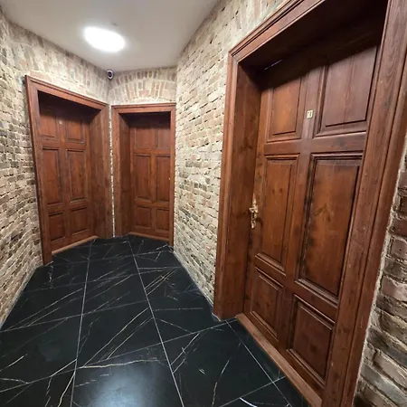 Placeo קטוביץ
