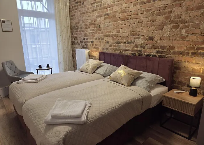 Placeo * קטוביץ