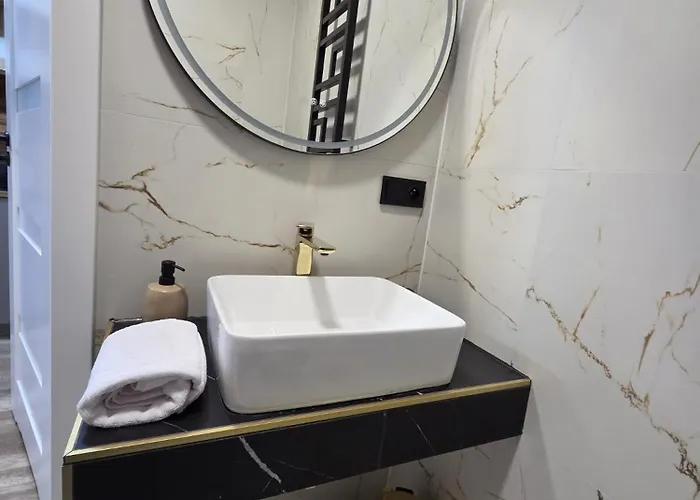 דירה Placeo קטוביץ